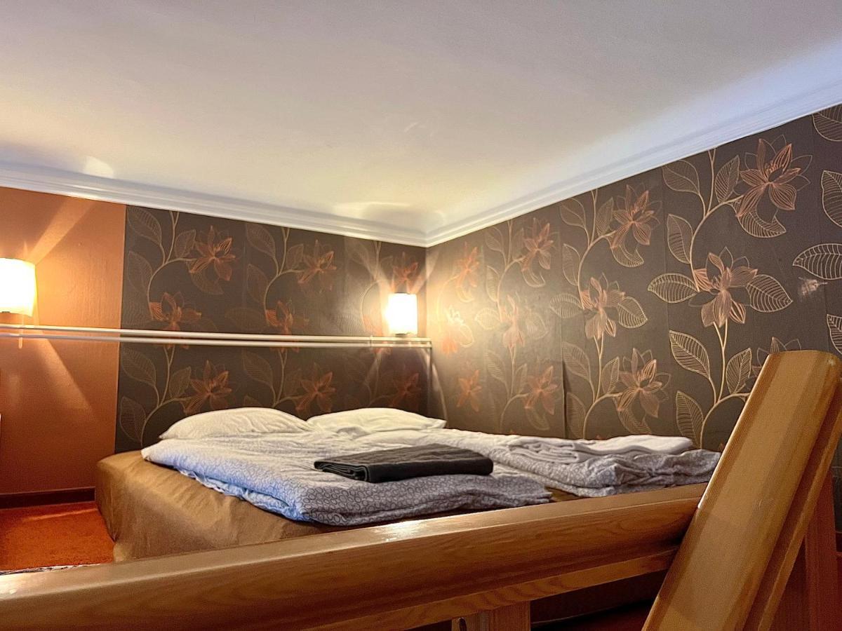 A54: Charming Apartment In The Ruin Bar District 布达佩斯 外观 照片